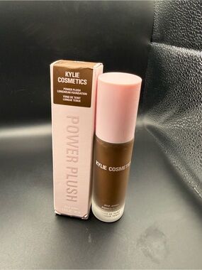 Kylie Cosmetics Power Plush Longwear Foundation - Deep Shade, 10N